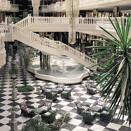 Hotel Cleopatra Palace 4*