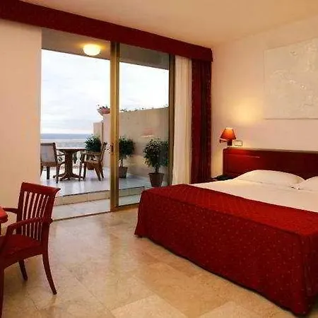 Hotel Cleopatra Palace Playa de las Américas