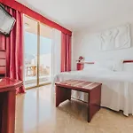 Cleopatra Palace Hotell 4*